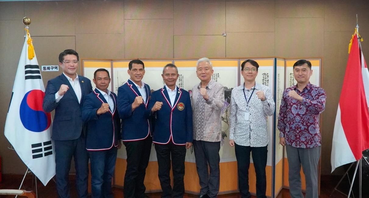 Pertemuan dengan Ketua Umum Pengurus Besar Taekwondo Indonesia